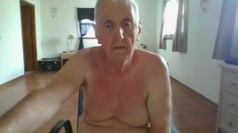 Snapshot of flamale65to chatting on 02/19/26, 01:18 flamale65to online show from 02/19/26, 01:18