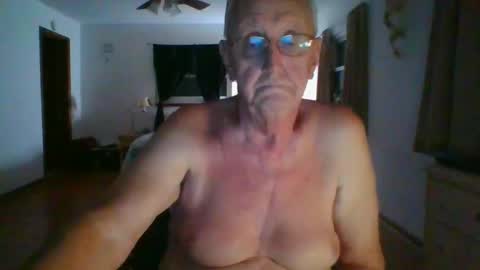 Snapshot of flamale65to chatting on 03/05/26, 12:39 flamale65to online show from 03/05/26, 12:39