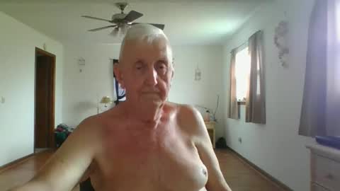 Snapshot of flamale65to chatting on 03/14/26, 05:40 flamale65to online show from 03/14/26, 05:40