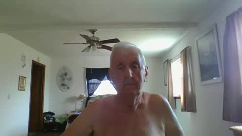 Snapshot of flamale65to chatting on 05/03/26, 07:42 flamale65to online show from 05/03/26, 07:42