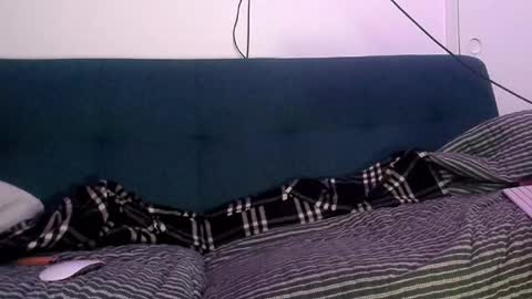 Snapshot of flanneldong chatting on 03/10/26, 10:53 Flannel Dong online show from 03/10/26, 10:53