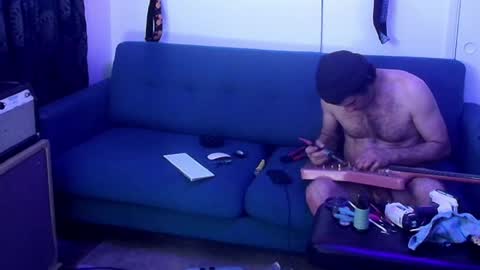 Snapshot of flanneldong chatting on 03/28/26, 02:11 Flannel Dong online show from 03/28/26, 02:11