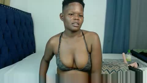 flaquo1 online show from 10/25/25, 01:40