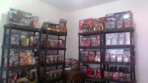 Snapshot of fleshgordon5000 chatting on 01/18/26, 05:17 Flesh Gordon Morecock online show from 01/18/26, 05:17
