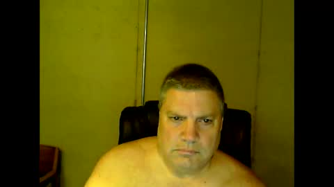Snapshot of fletch32 chatting on 12/29/24, 03:54 jd online show from 12/29/24, 03:54