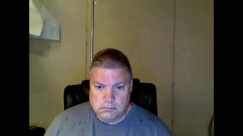 Snapshot of fletch32 chatting on 10/19/25, 12:28 jd online show from 10/19/25, 12:28