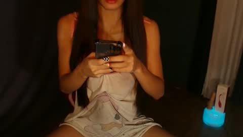 yassi online show from 12/19/24, 11:03