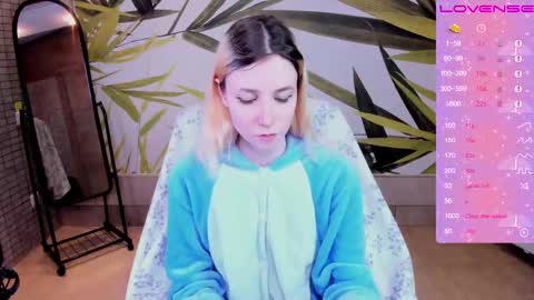 FlexiMona online show from 12/14/25, 09:58