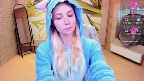 Snapshot of fleximona chatting on 03/28/26, 09:42 FlexiMona online show from 03/28/26, 09:42