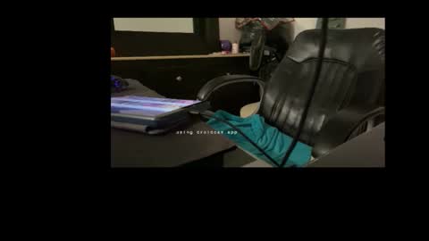 Snapshot of flexior69 chatting on 11/04/25, 08:57 flexior69 online show from 11/04/25, 08:57