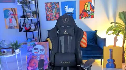 Flexyfoxy online show from 11/26/25, 11:44