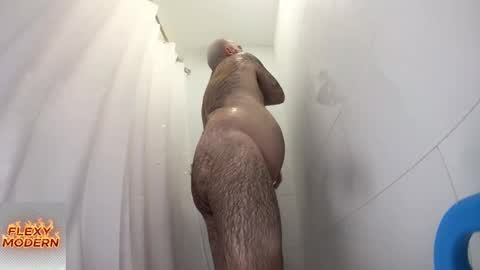 Snapshot of flexymodern chatting on 09/18/25, 03:41 Matt Masterson online show from 09/18/25, 03:41