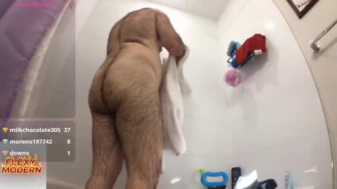 Snapshot of flexymodern chatting on 09/20/25, 08:32 Matt Masterson online show from 09/20/25, 08:32