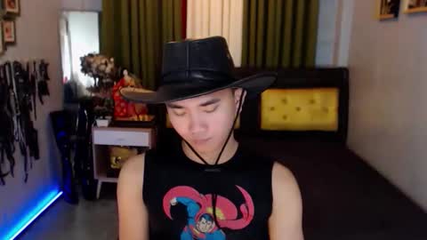 Snapshot of flickermarco chatting on 12/14/25, 03:06 flickermarco online show from 12/14/25, 03:06