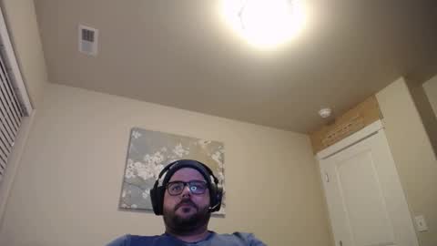 flikk14 online show from 12/17/25, 05:24