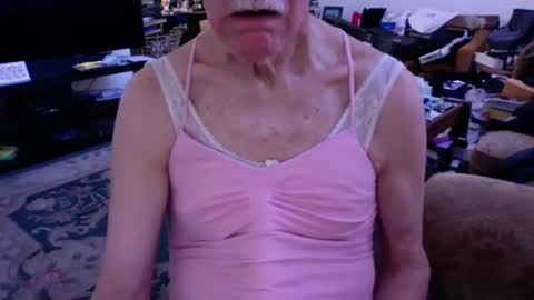 Snapshot of flip4u chatting on 10/08/25, 10:07 flip4u online show from 10/08/25, 10:07