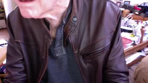 Snapshot of flip4u chatting on 03/05/26, 08:38 flip4u online show from 03/05/26, 08:38