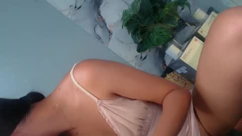 Snapshot of flirt_with_me28 chatting on 03/11/26, 01:39 Suzy online show from 03/11/26, 01:39