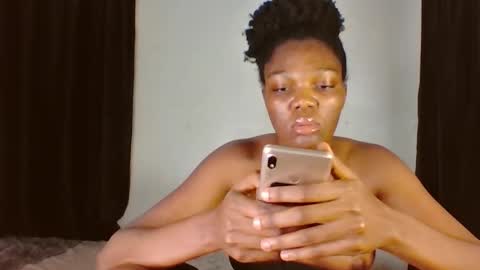 flirtxxdiva online show from 02/16/26, 07:10