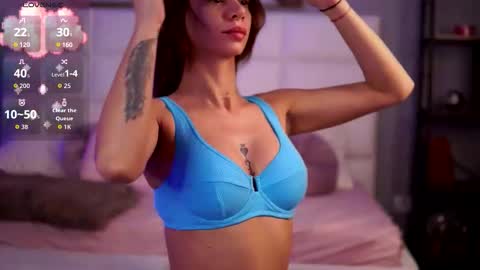 Ana online show from 09/19/25, 02:46