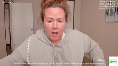 Snapshot of flirty_milf chatting on 01/13/25, 06:38 Eden Lacey formerly You can call me Eden or Flirty online show from 01/13/25, 06:38