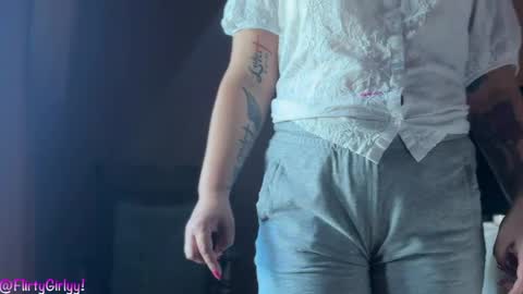 Snapshot of flirtygirlyy chatting on 04/13/26, 05:29 Ive Retired From Camming online show from 04/13/26, 05:29