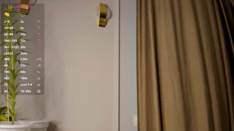 Emely  online show from 10/29/25, 04:59