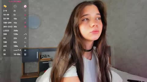 Snapshot of flirtykitty_ chatting on 07/16/26, 06:30 Emely online show from 07/16/26, 06:30