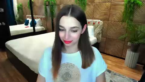 Snapshot of flirtyspark chatting on 06/18/26, 09:25 Agata online show from 06/18/26, 09:25