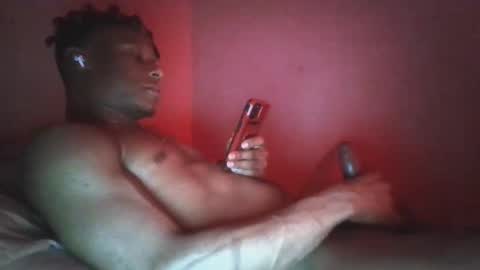 Snapshot of flomadetda chatting on 09/29/25, 05:23 JACC T online show from 09/29/25, 05:23