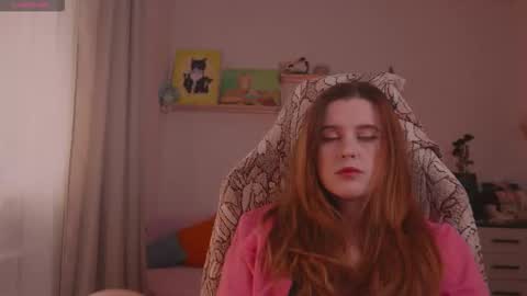 Eliza online show from 11/26/25, 01:34