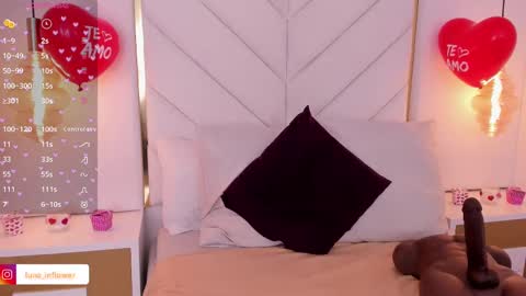 Luna online show from 02/17/25, 06:26