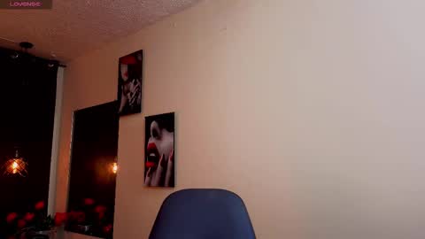 flor_gil online show from 01/07/26, 02:58