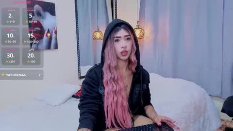 flor_gil online show from 02/12/26, 02:39