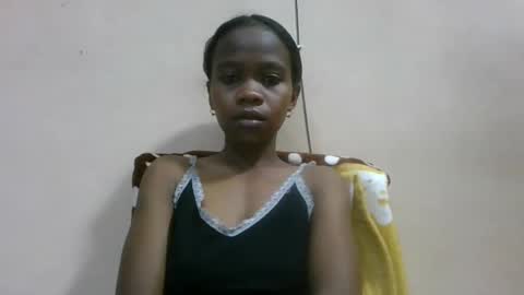 flora48230522373 online show from 05/19/26, 02:51