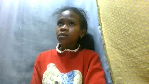 Snapshot of flora48230522373 chatting on 06/18/26, 04:02 flora48230522373 online show from 06/18/26, 04:02