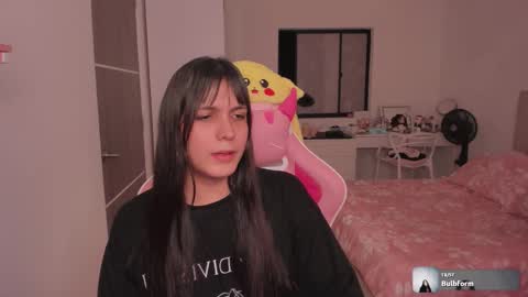 Snapshot of flora_angelical chatting on 09/24/25, 12:47  Angel   online show from 09/24/25, 12:47