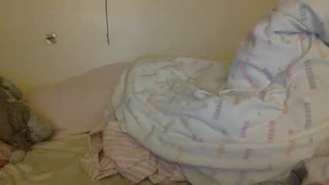 Snapshot of floraexploration chatting on 01/21/25, 12:46 floraexploration online show from 01/21/25, 12:46