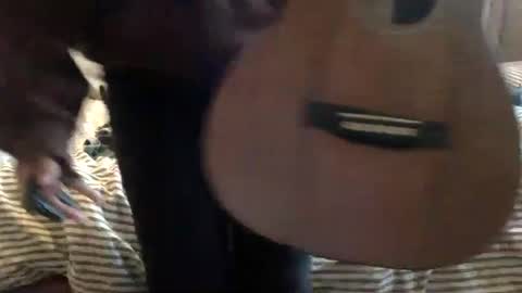 Snapshot of floraexploration chatting on 03/10/25, 01:23 floraexploration online show from 03/10/25, 01:23