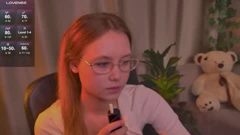 Snapshot of floralarsson chatting on 06/05/26, 03:35 hey there guys im Flora no not the one from WInx. But I love magical stuff and especially I love nature. I dont know I thin online show from 06/05/26, 03:35