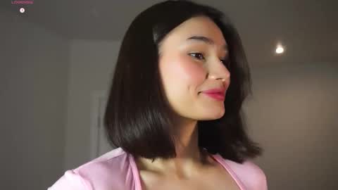 Viola online show from 10/24/25, 04:09