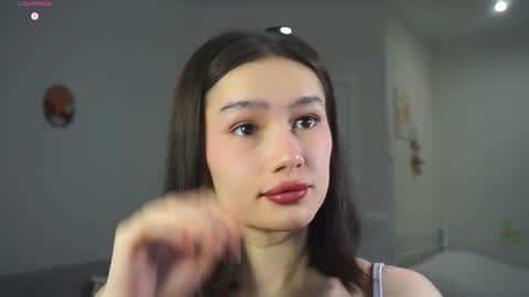 Viola online show from 11/18/25, 05:12