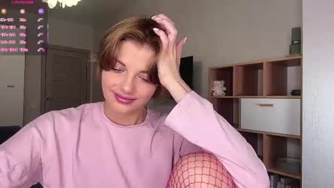 Snapshot of florenceheatly chatting on 07/04/26, 10:10 Flora online show from 07/04/26, 10:10