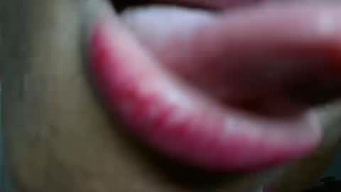 florencia011 online show from 01/22/25, 04:02