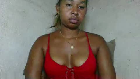 Snapshot of florencia011 chatting on 04/26/26, 08:01 florencia011 online show from 04/26/26, 08:01