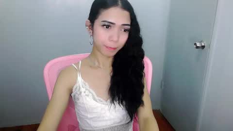 Snapshot of florentemicabalo chatting on 03/16/26, 08:24 IM MICA online show from 03/16/26, 08:24