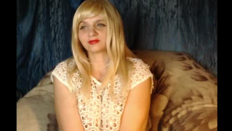 Snapshot of floretdiana chatting on 03/29/26, 09:59 floretdiana online show from 03/29/26, 09:59