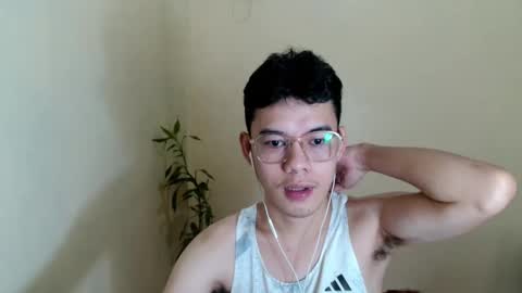 floriankeirxx_ online show from 10/15/25, 05:40