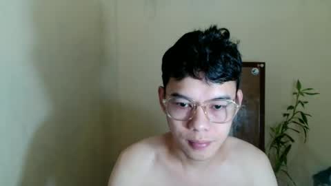 floriankeirxx_ online show from 10/26/25, 01:22