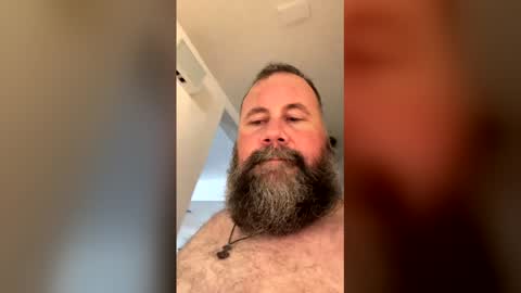 Snapshot of floridabearx chatting on 04/26/26, 07:55 FloridaBear online show from 04/26/26, 07:55